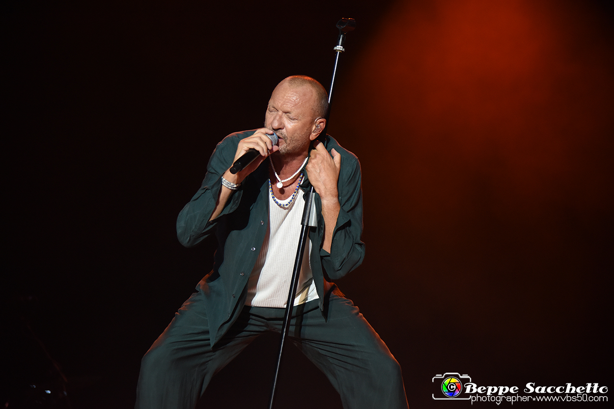 VBS_0782 - Concerto Biagio Antonacci - Palco Centrale Tour 2023.jpg